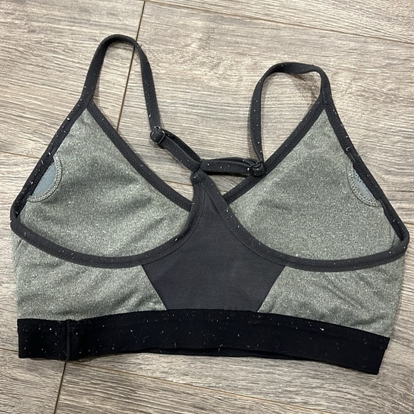 Nike Indy Sports Bra - Small - Picture 2 of 2